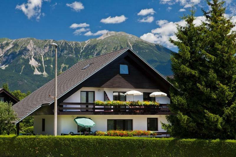 Lake Bled Apartment Marjetka Esterno foto